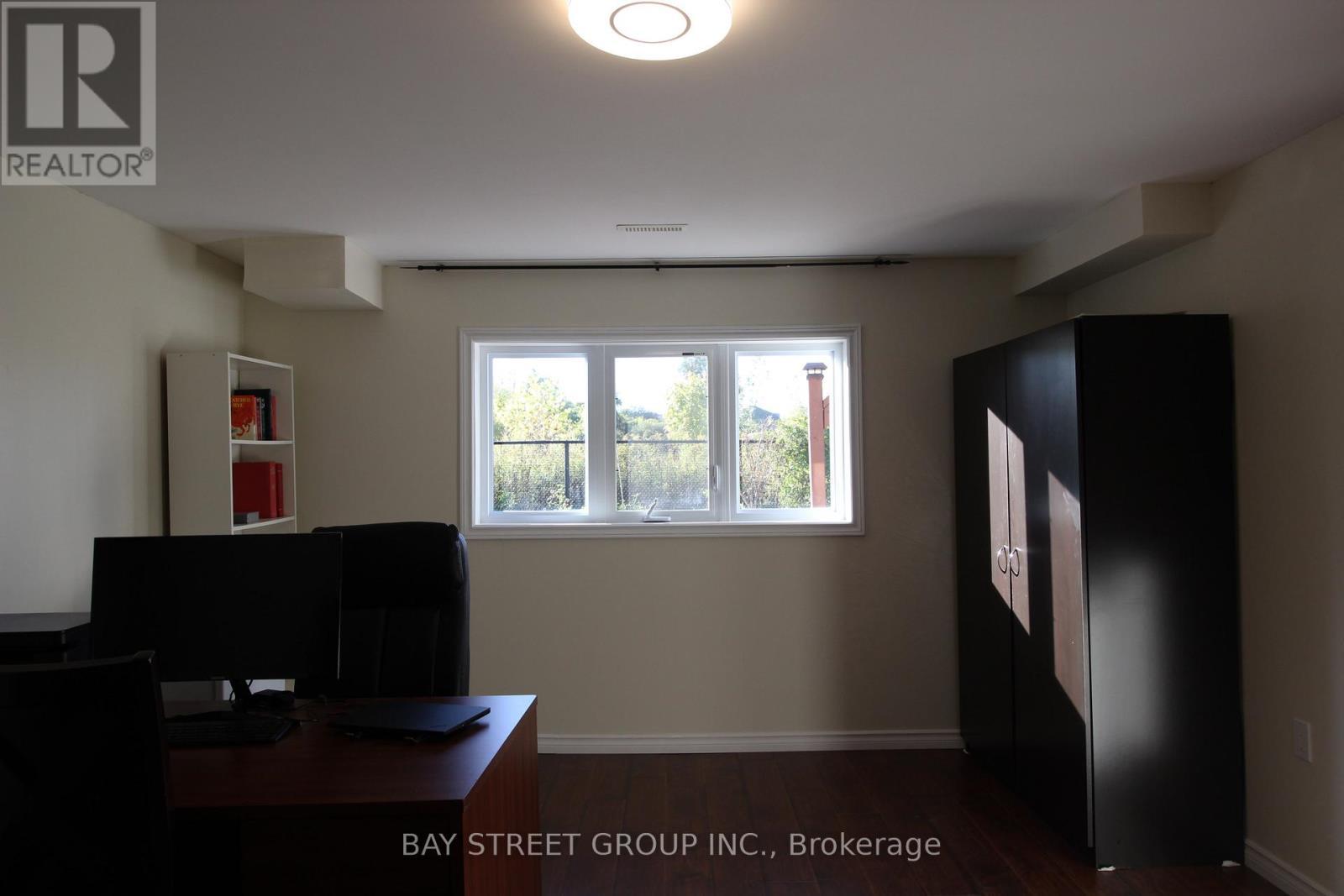 1451 Howlett Circle, London North, ON - Indoor Photo Showing Other Room