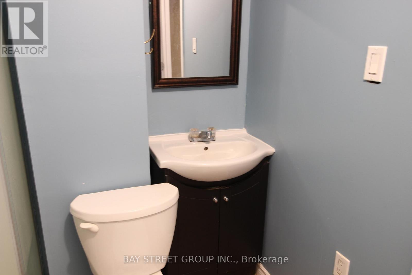 1451 Howlett Circle, London North, ON - Indoor Photo Showing Bathroom