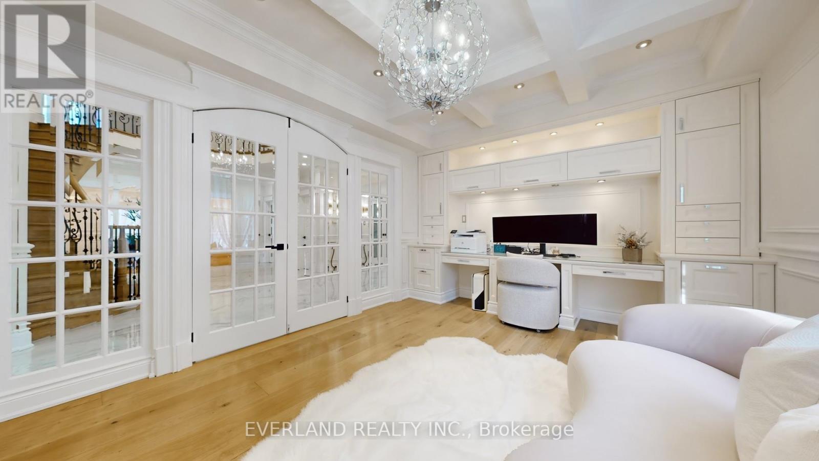 1109 Secretariate Road, Newmarket, ON - Indoor