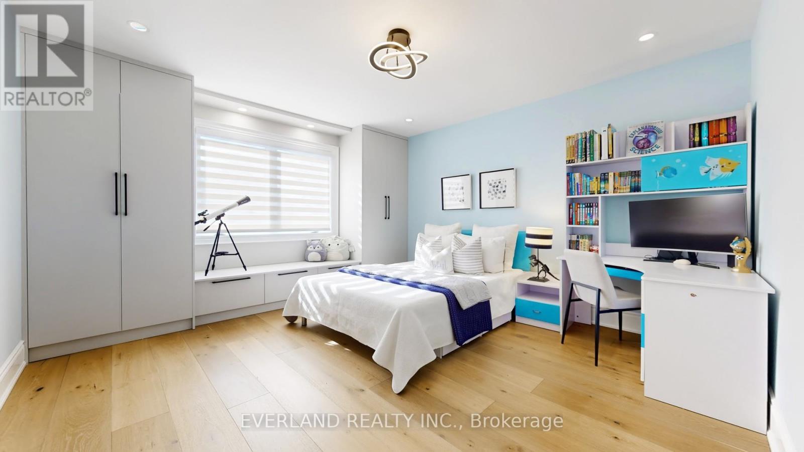 1109 Secretariate Road, Newmarket, ON - Indoor Photo Showing Bedroom