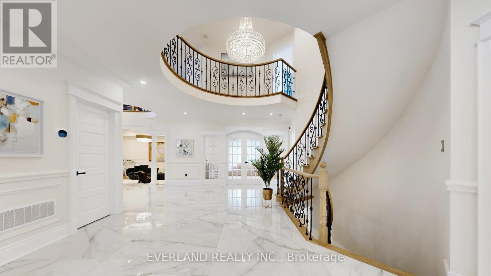 1109 Secretariate Road, Newmarket, ON - Indoor Photo Showing Other Room