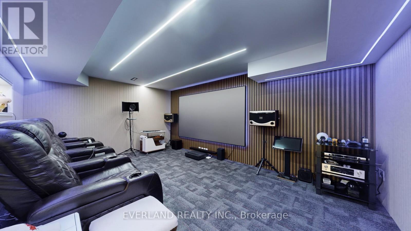 1109 Secretariate Road, Newmarket, ON - Indoor