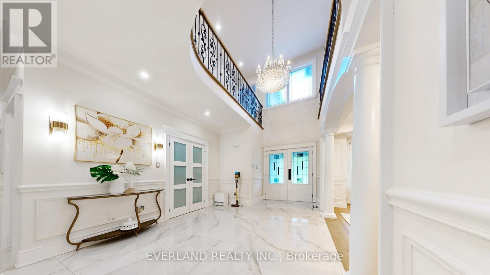 1109 Secretariate Road, Newmarket, ON - Indoor Photo Showing Other Room