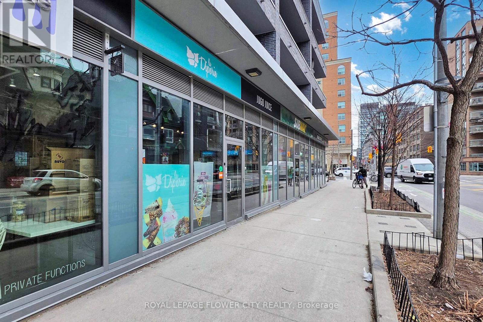 104 - 320 Richmond Street E, Toronto, ON