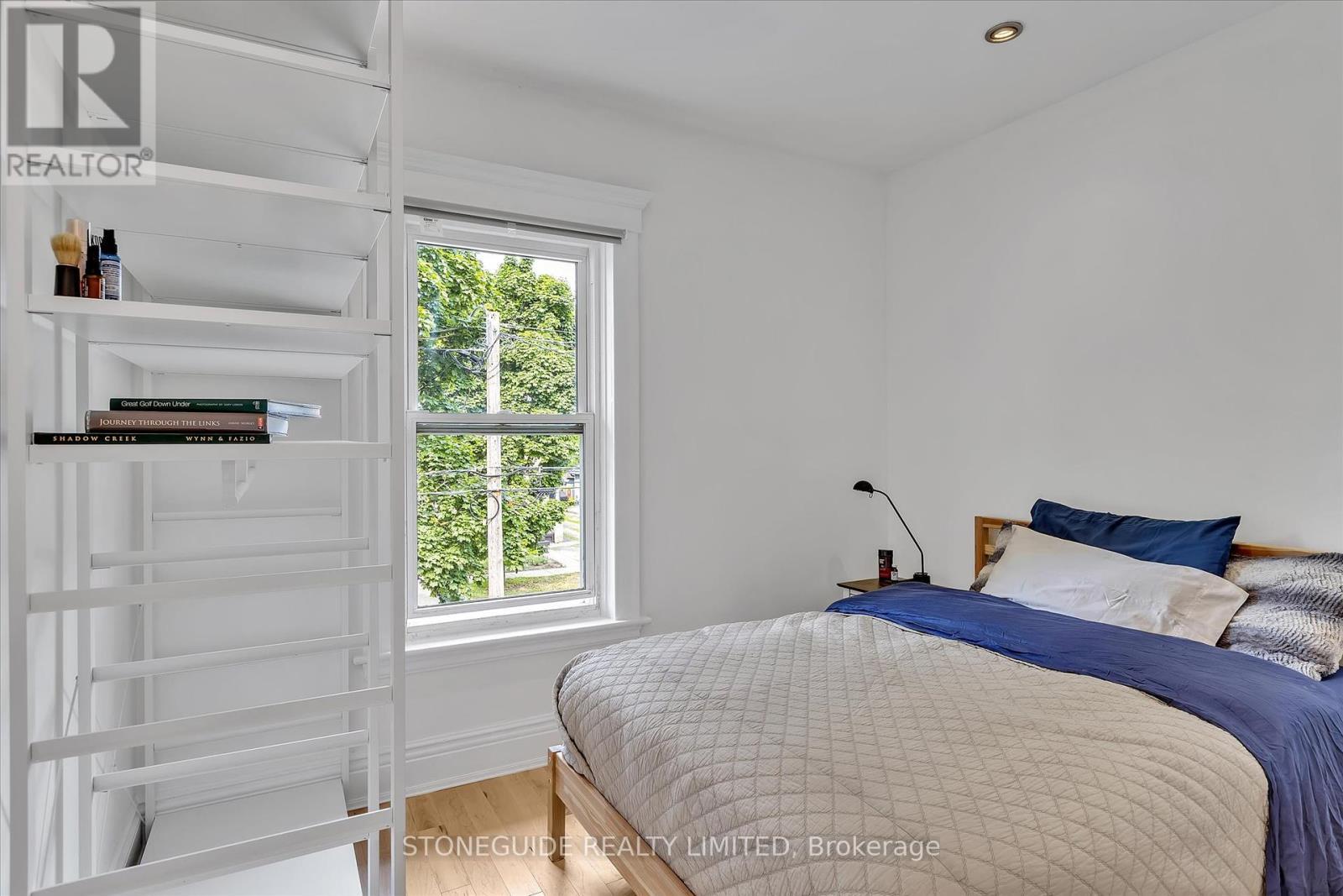 454 Mark Street, Peterborough (Ashburnham Ward 4), ON - Indoor Photo Showing Bedroom