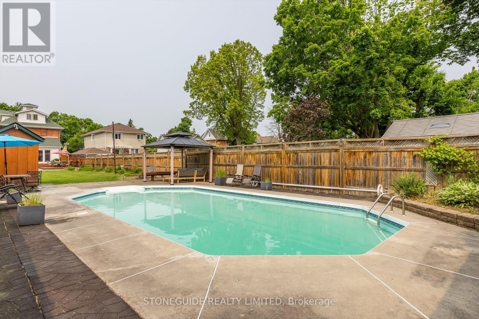 454 Mark Street, Peterborough (Ashburnham Ward 4), ON - Outdoor With In Ground Pool With Backyard