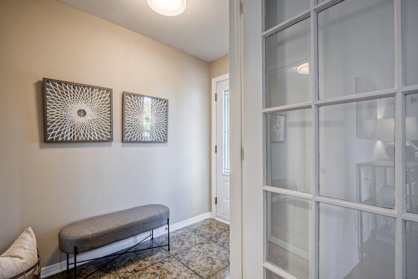 Hall - 427 - 431 Rue François-V.-Malhiot, Boucherville, QC - Indoor Photo Showing Other Room