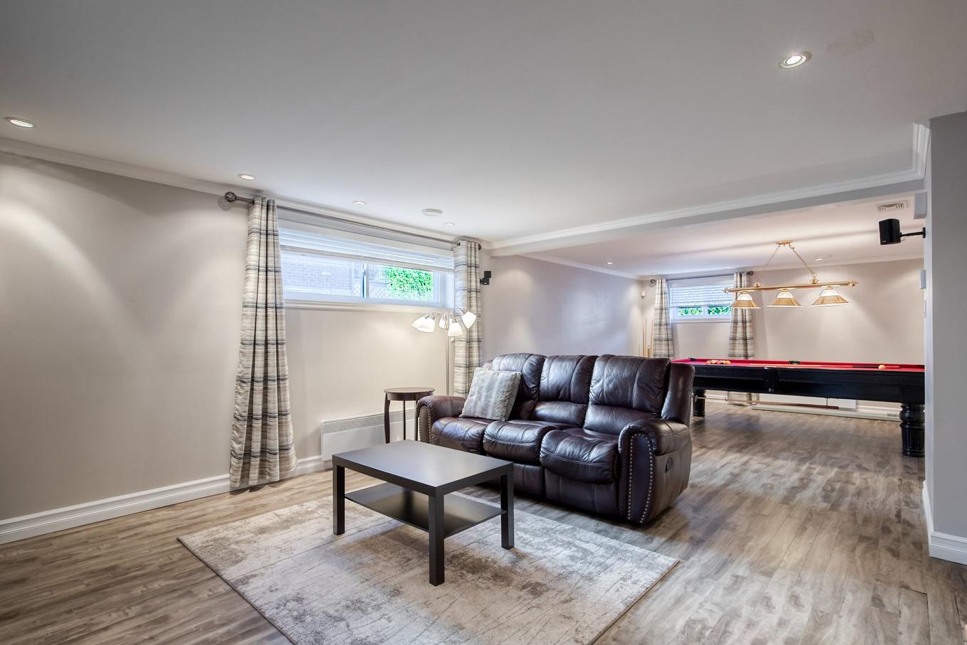 Family room - 427 - 431 Rue François-V.-Malhiot, Boucherville, QC - Indoor Photo Showing Living Room