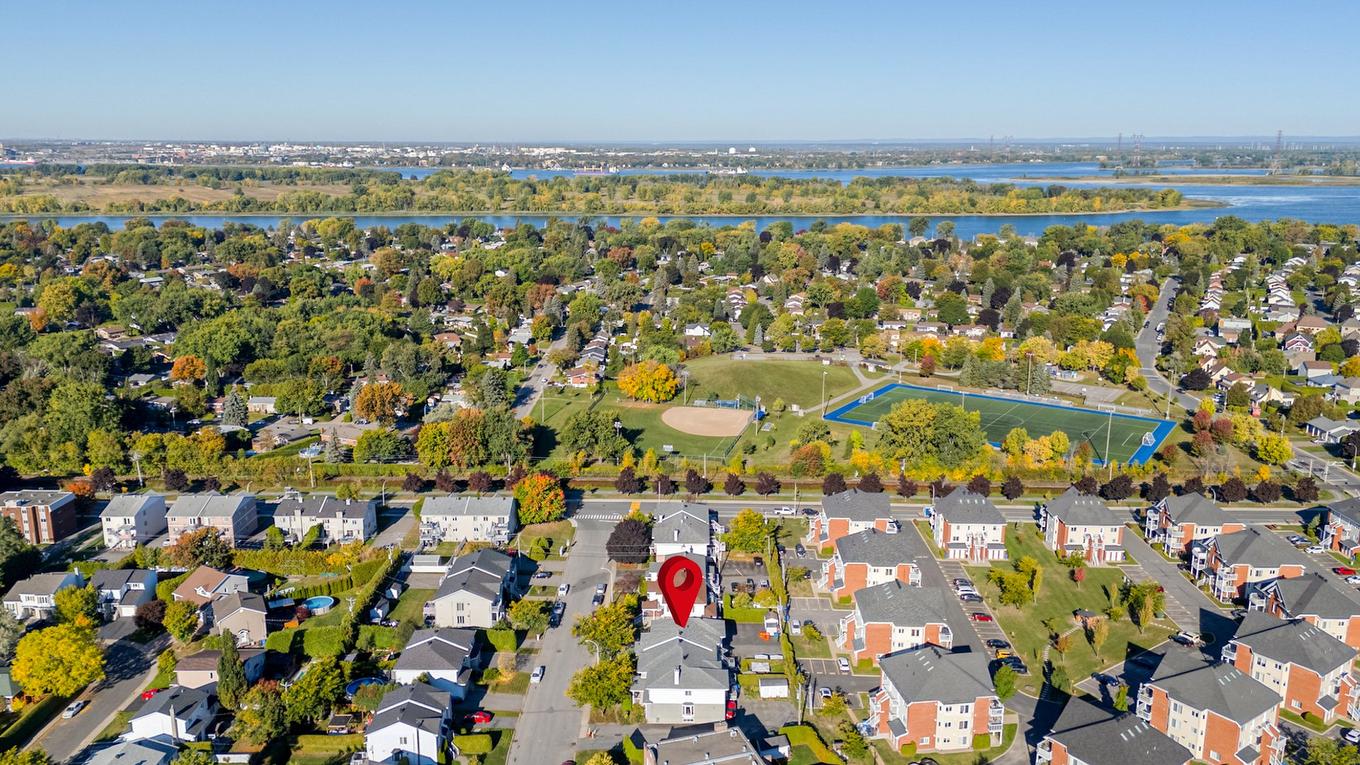 Overall view - 427 - 431 Rue François-V.-Malhiot, Boucherville, QC - Outdoor With View