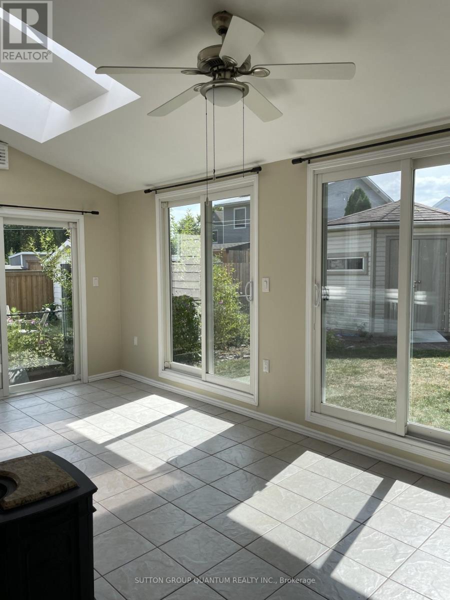 61 Tunis Street, St. Catharines, ON - Indoor Photo Showing Other Room