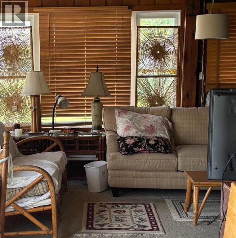 680 Point Pelee Drive, Leamington, ON - Indoor