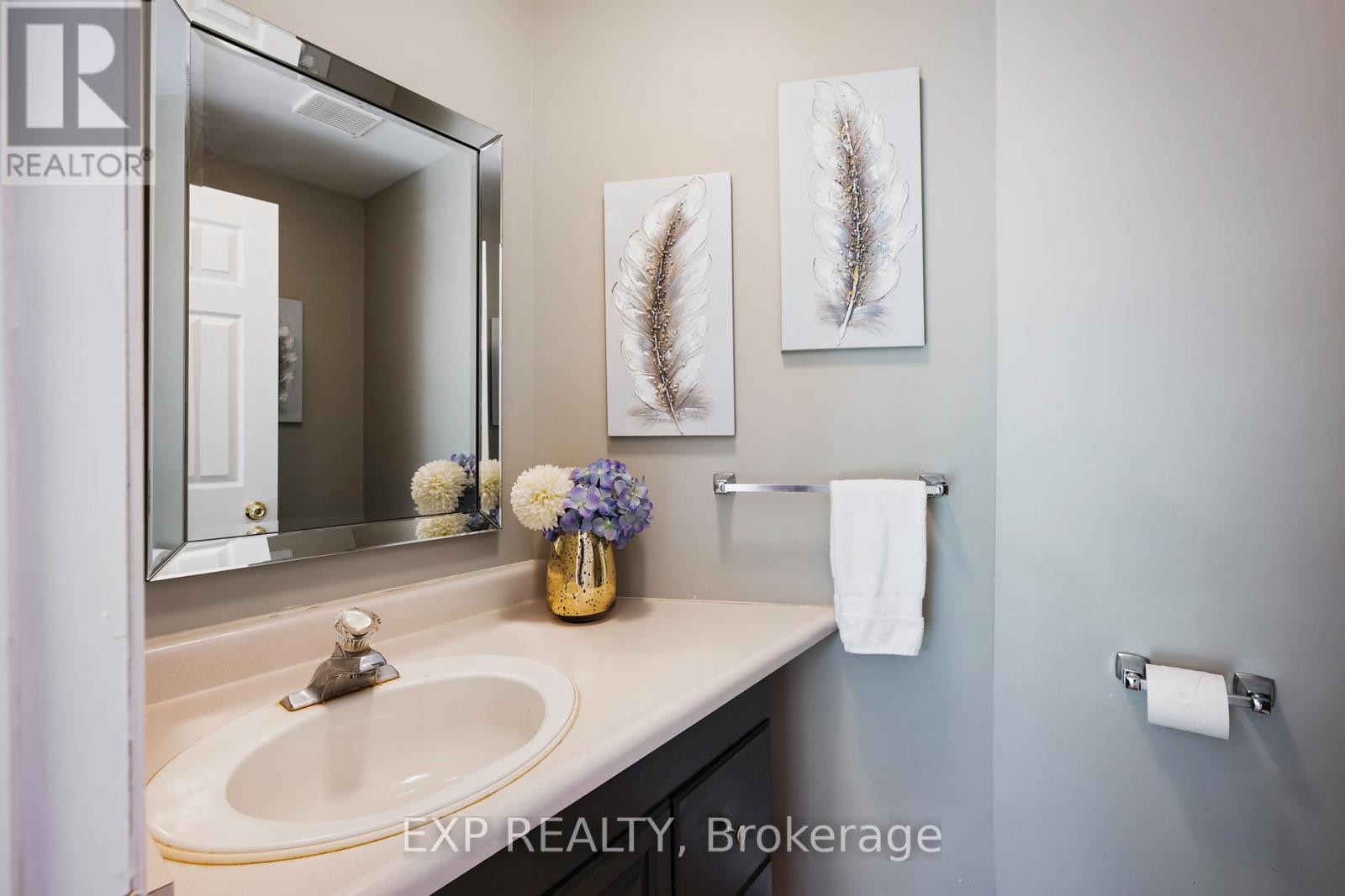 506097 Highway 89, Mulmur, ON - Indoor Photo Showing Bathroom