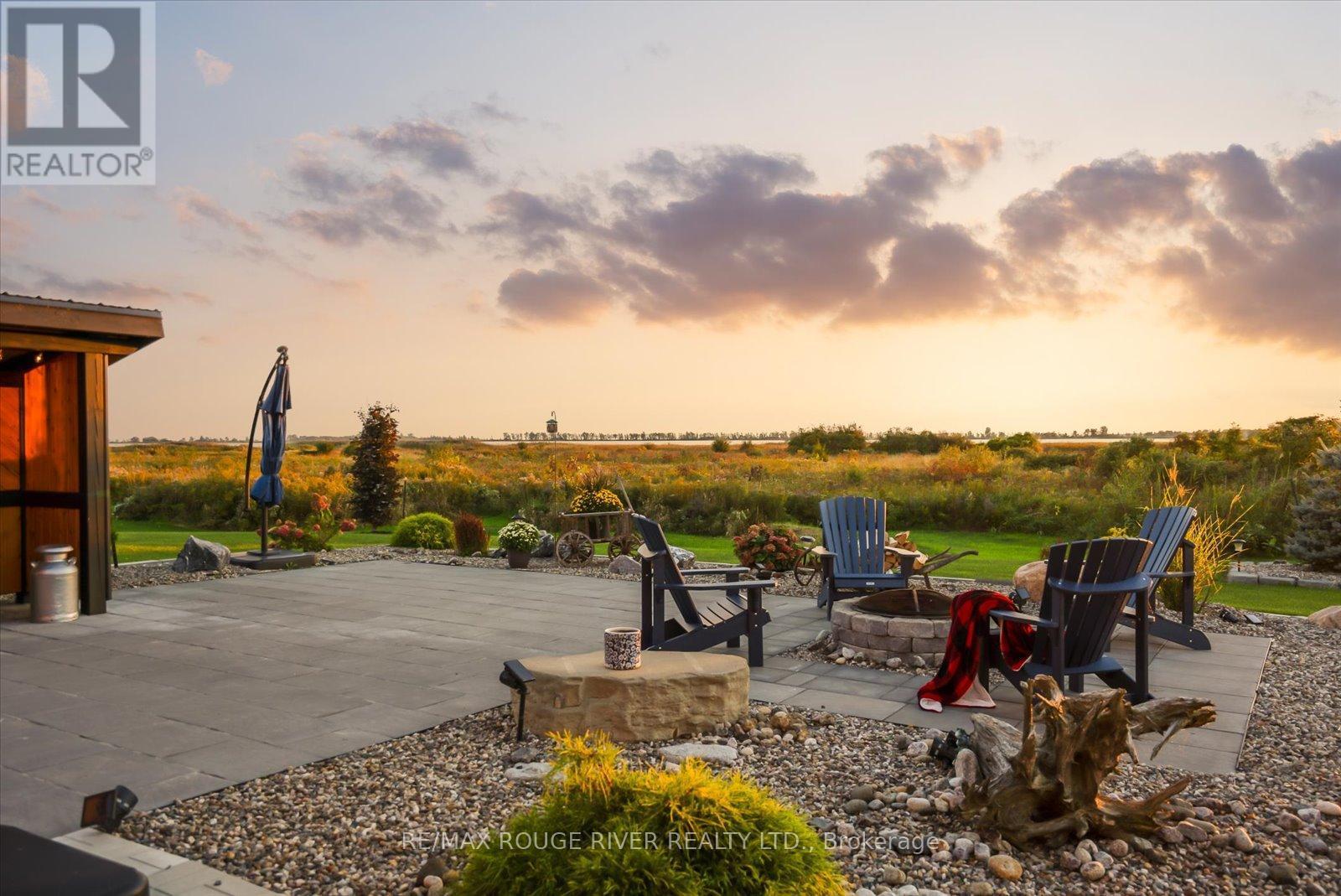 Stunning views - 14 Wellers Way, Quinte West, ON - Outdoor With View