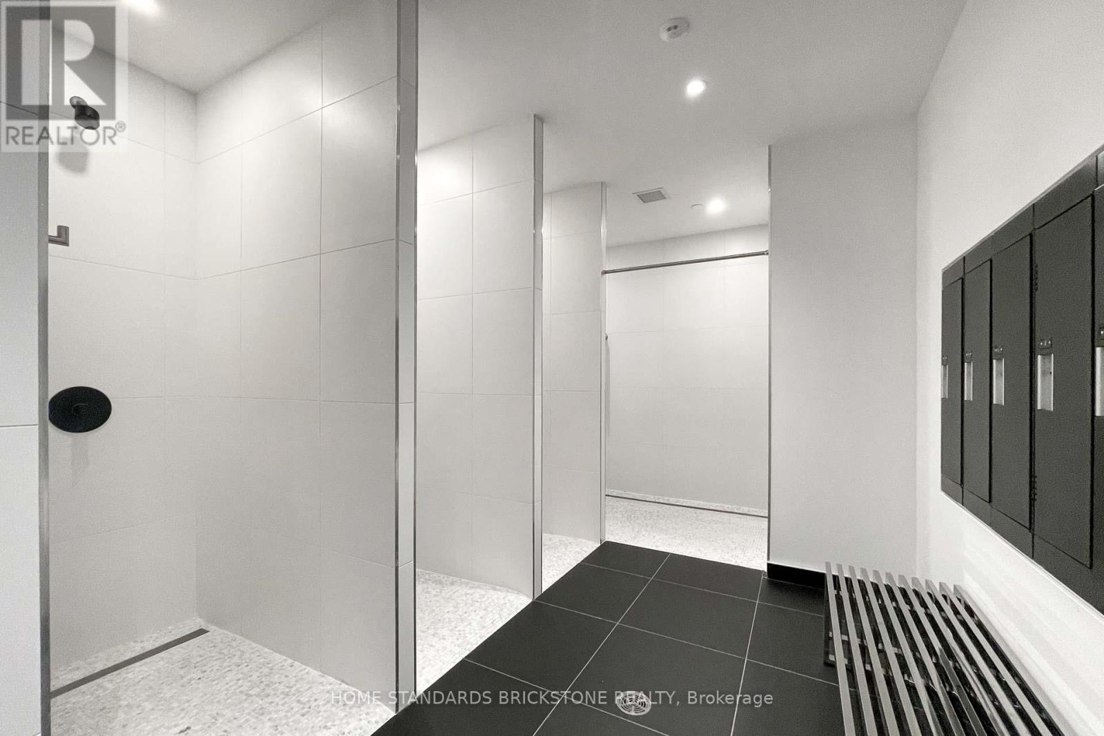 510 - 20 Edward Street, Toronto, ON - Indoor Photo Showing Bathroom
