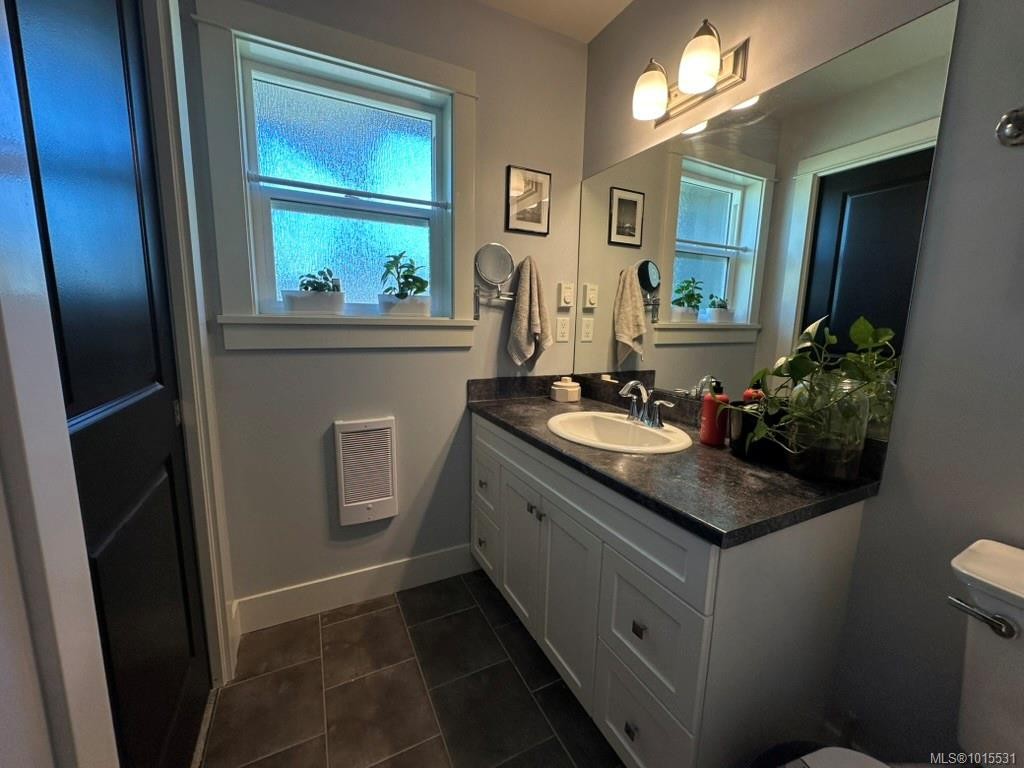 3-6183 Nitinat Way, Nanaimo, BC