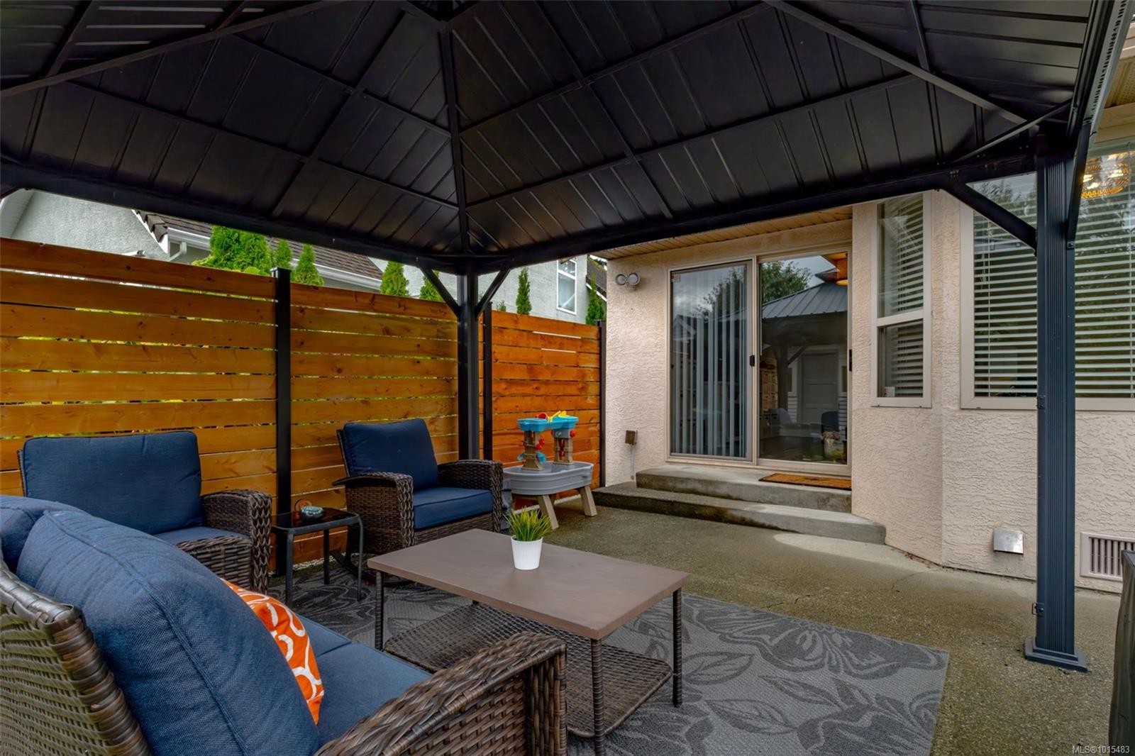 5939 Oliver Rd, Nanaimo, BC