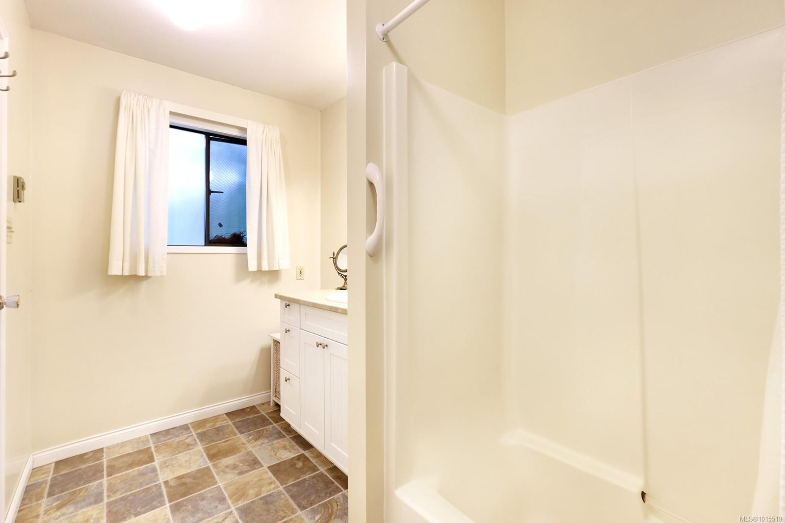 1912 Ryan Rd East, Comox, BC