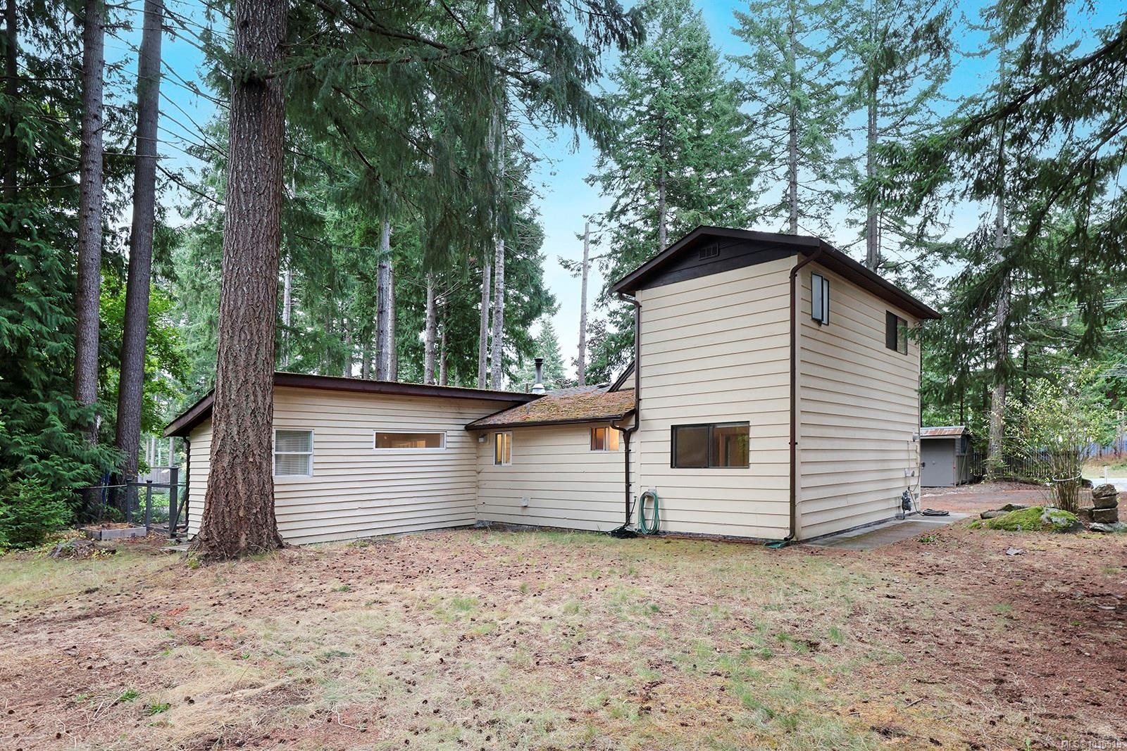 1912 Ryan Rd East, Comox, BC