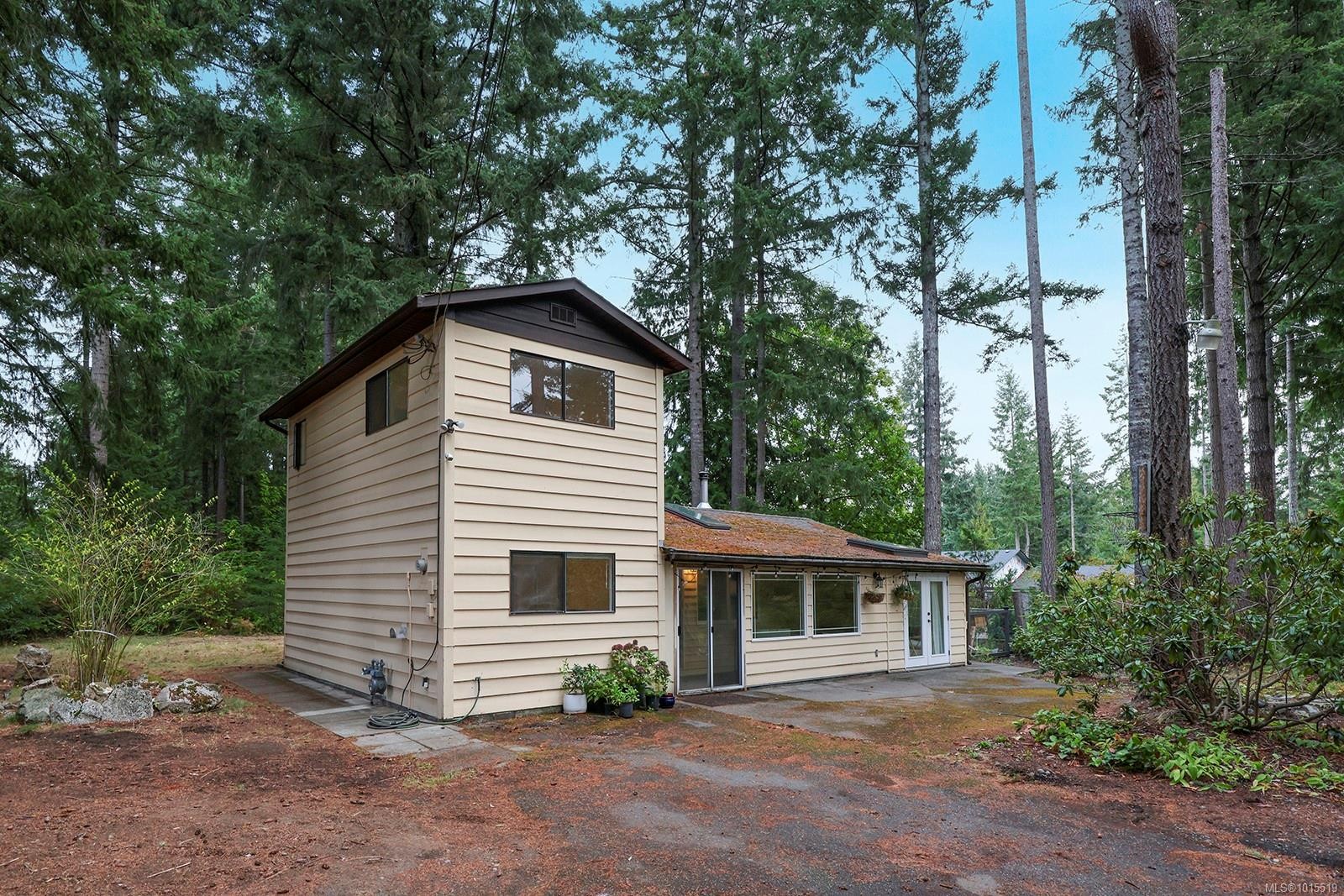 1912 Ryan Rd East, Comox, BC