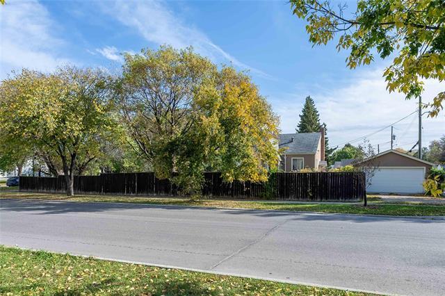 168 Des Meurons St, Winnipeg, MB