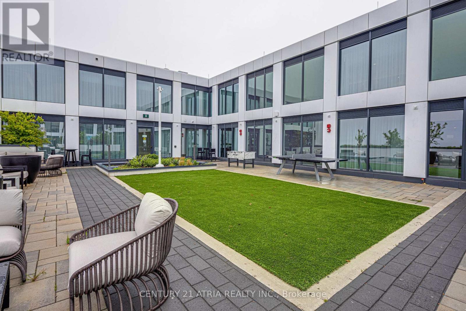 217 - 1100 Sheppard Avenue W, Toronto, ON - Outdoor