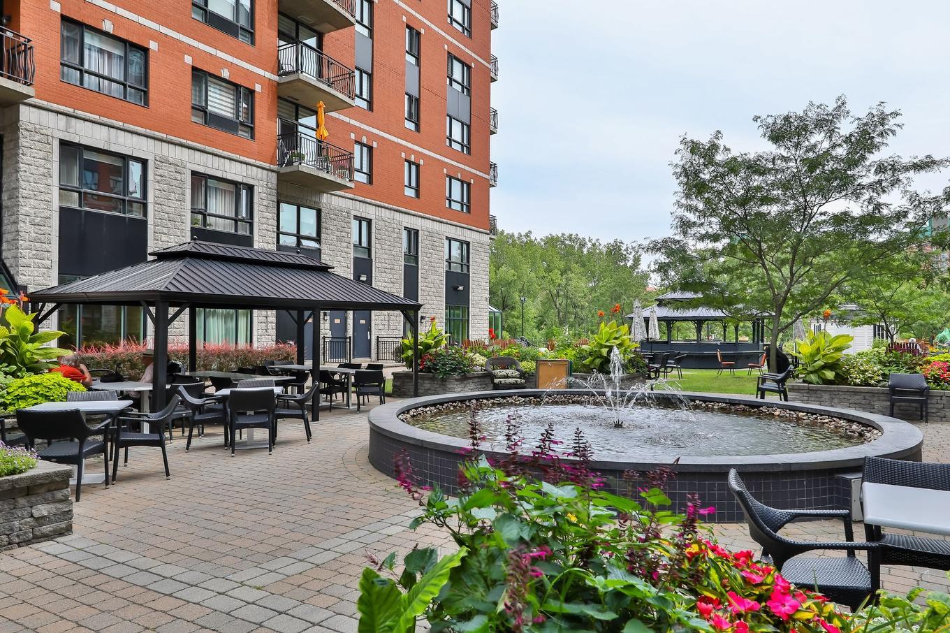 Cour - 704-25 Prom. Des Îles, Laval (Chomedey), QC - Outdoor