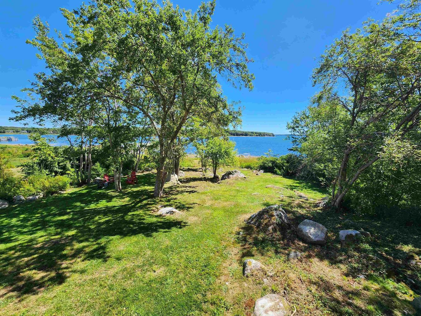 8499 3 Highway, Port Mouton, NS