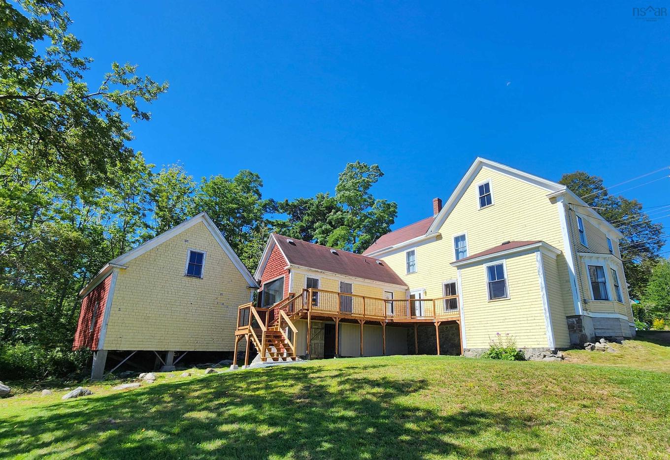 8499 3 Highway, Port Mouton, NS