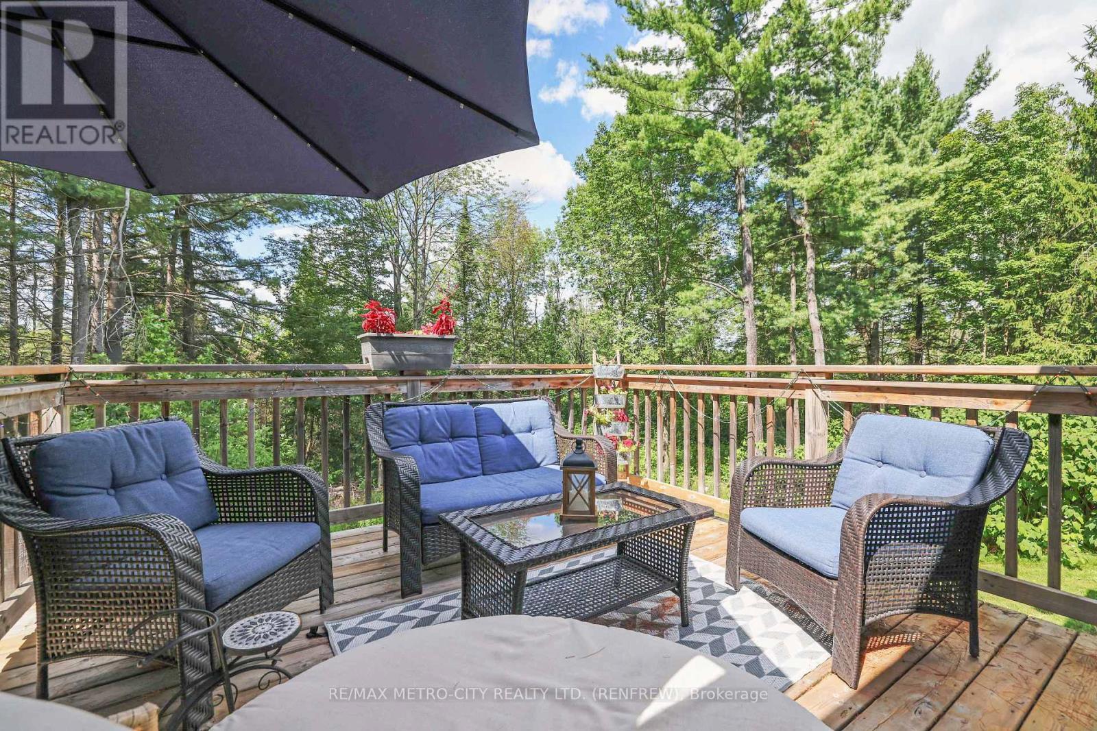 2457 Burnstown Road, Mcnab/Braeside, ON - Outdoor With Deck Patio Veranda With Exterior