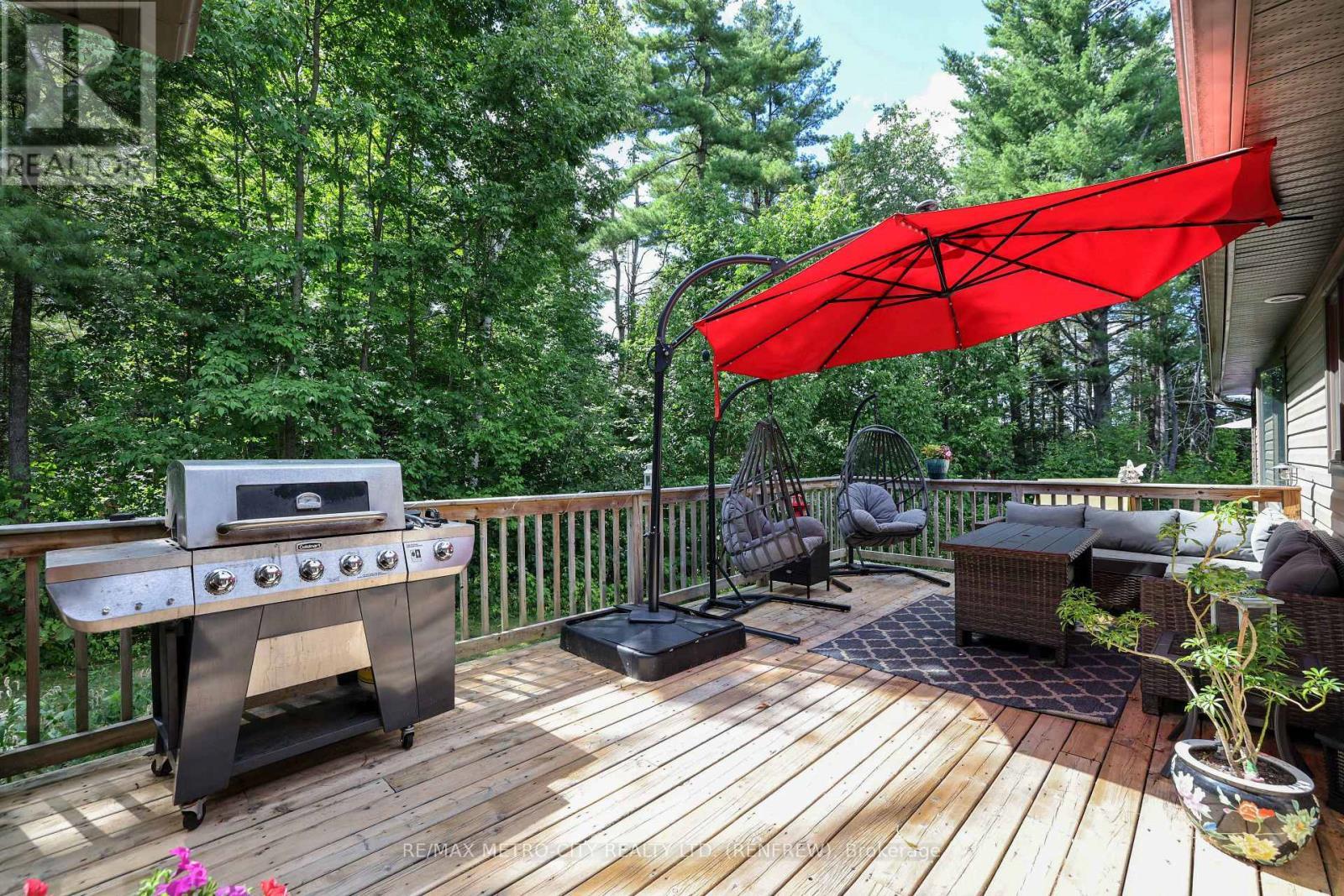 2457 Burnstown Road, Mcnab/Braeside, ON - Outdoor With Deck Patio Veranda With Exterior