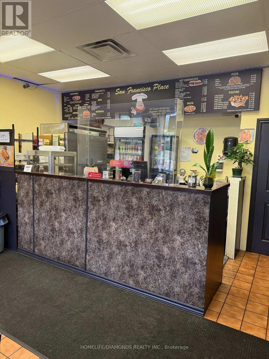 4 - 130 Queen Street E, Brampton, ON