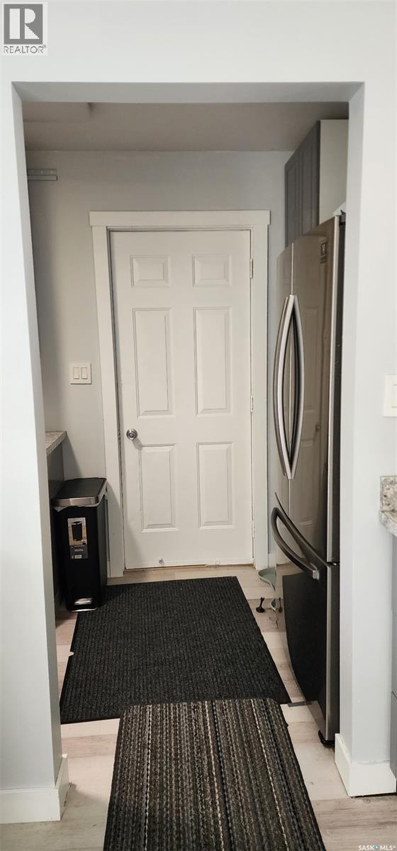 613 Peters Avenue, Oxbow, SK - Indoor Photo Showing Other Room
