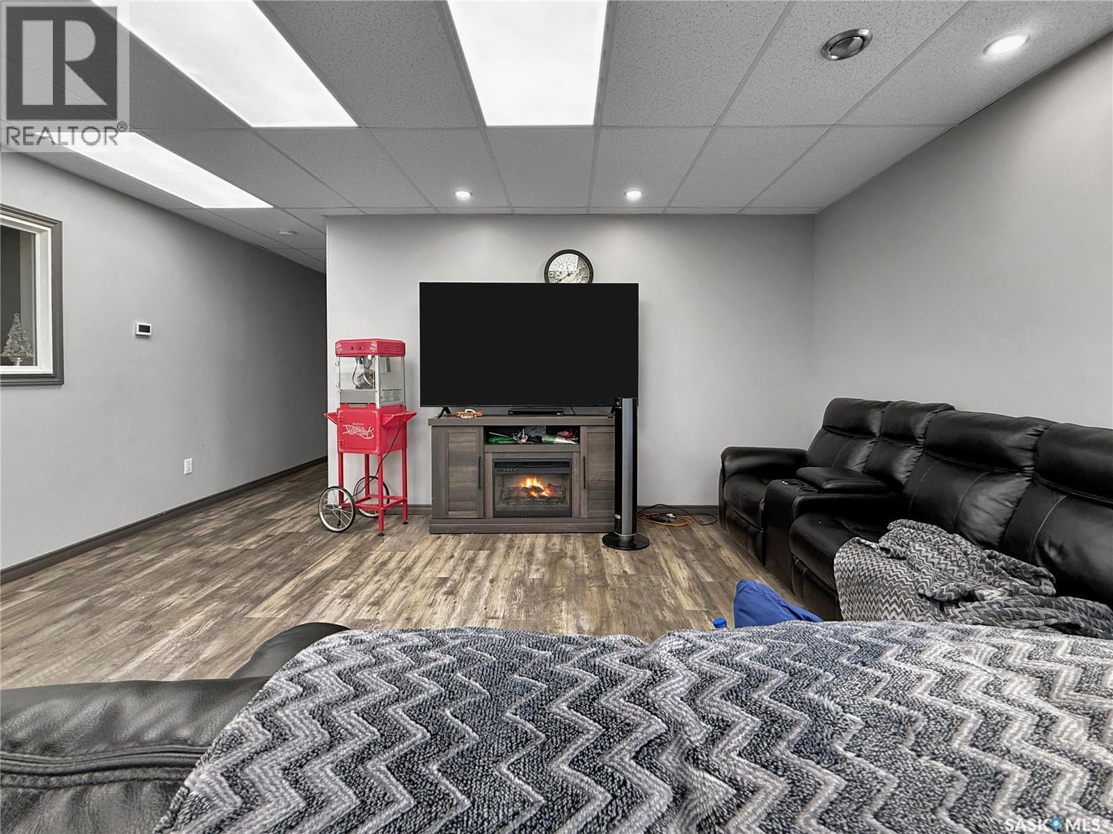 Moose Mountain Shop, Moose Mountain Rm No. 63, SK - Indoor