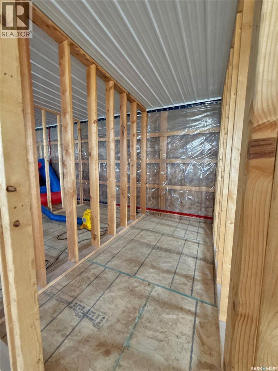 Moose Mountain Shop, Moose Mountain Rm No. 63, SK - Indoor Photo Showing Other Room