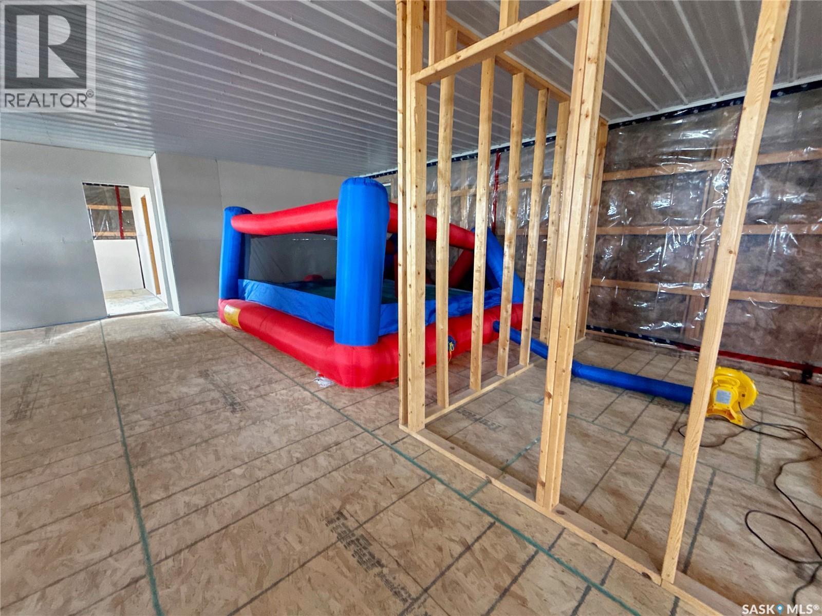 Moose Mountain Shop, Moose Mountain Rm No. 63, SK - Indoor Photo Showing Other Room