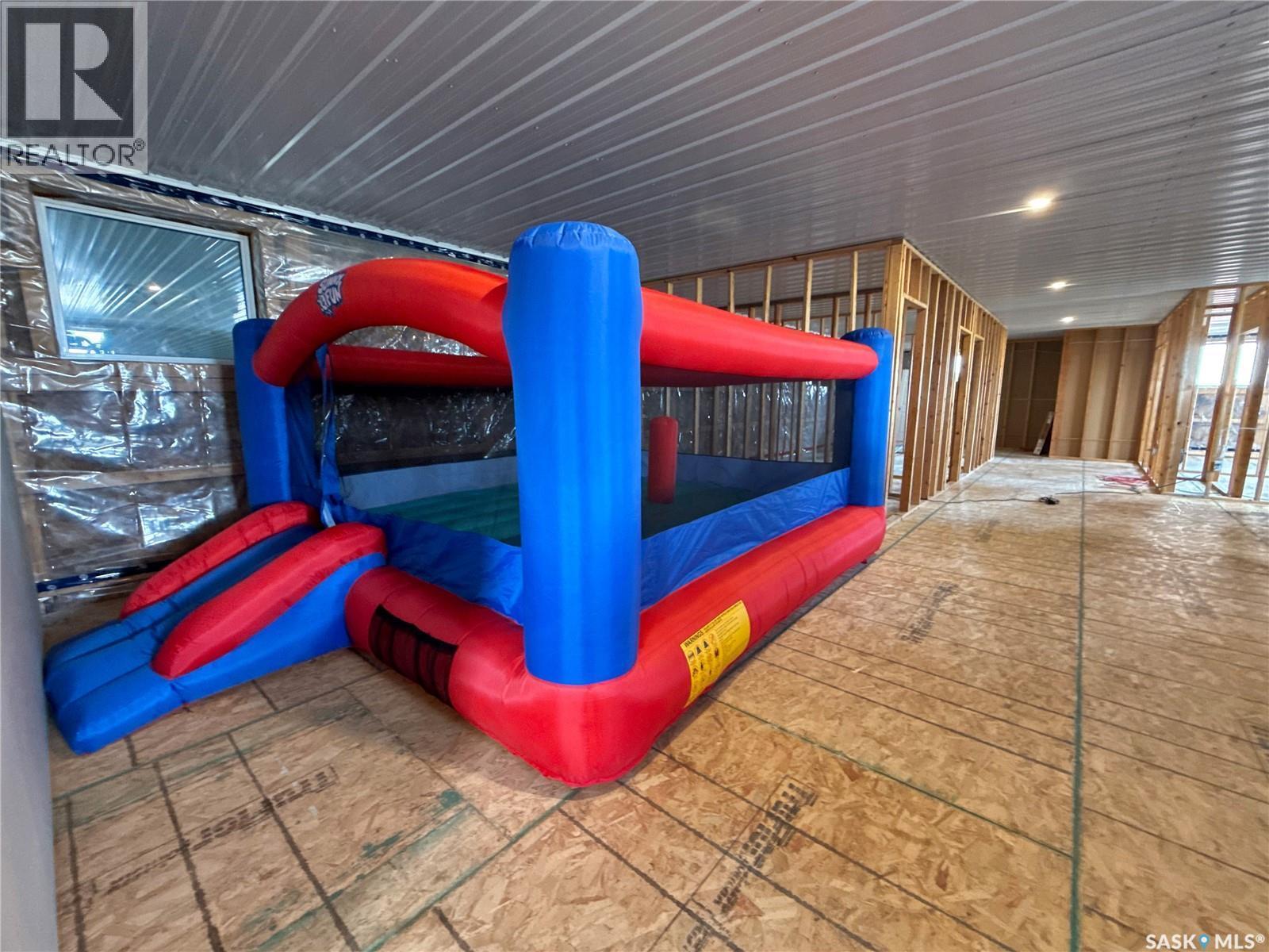 Moose Mountain Shop, Moose Mountain Rm No. 63, SK -