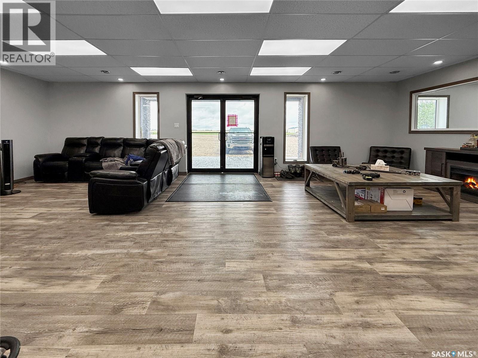 Moose Mountain Shop, Moose Mountain Rm No. 63, SK - Indoor