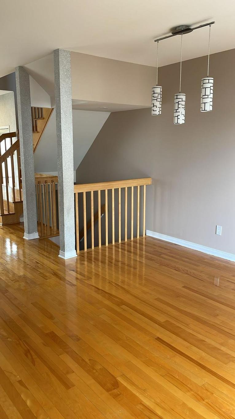 Dining room - 240 Rue Renoir, Saint-Constant, QC - Indoor Photo Showing Other Room