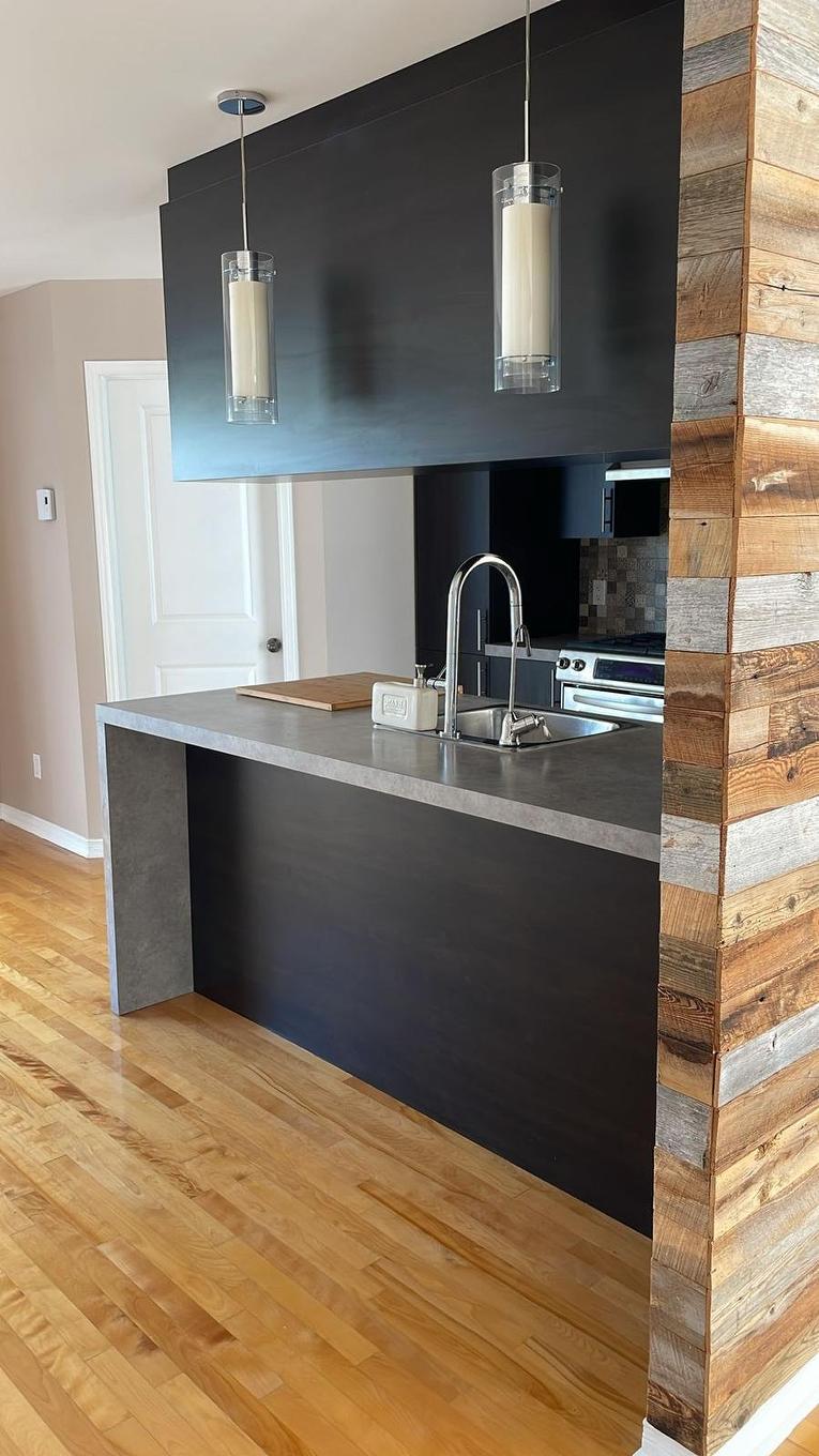 Kitchen - 240 Rue Renoir, Saint-Constant, QC - Indoor Photo Showing Kitchen