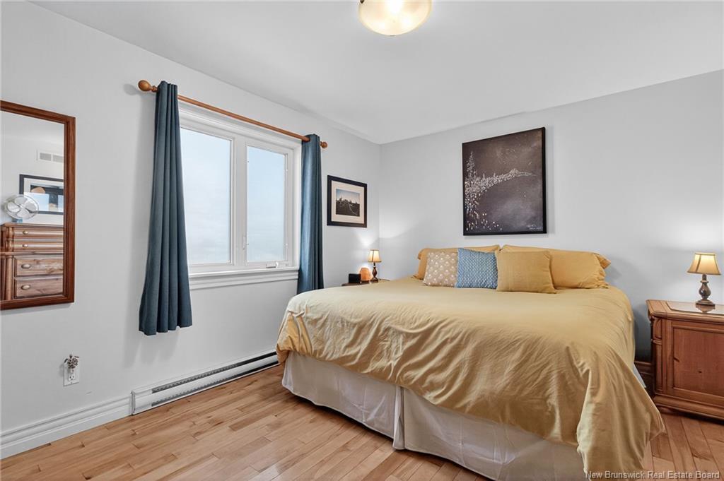 144 Oak Ridge Dr, Moncton, NB