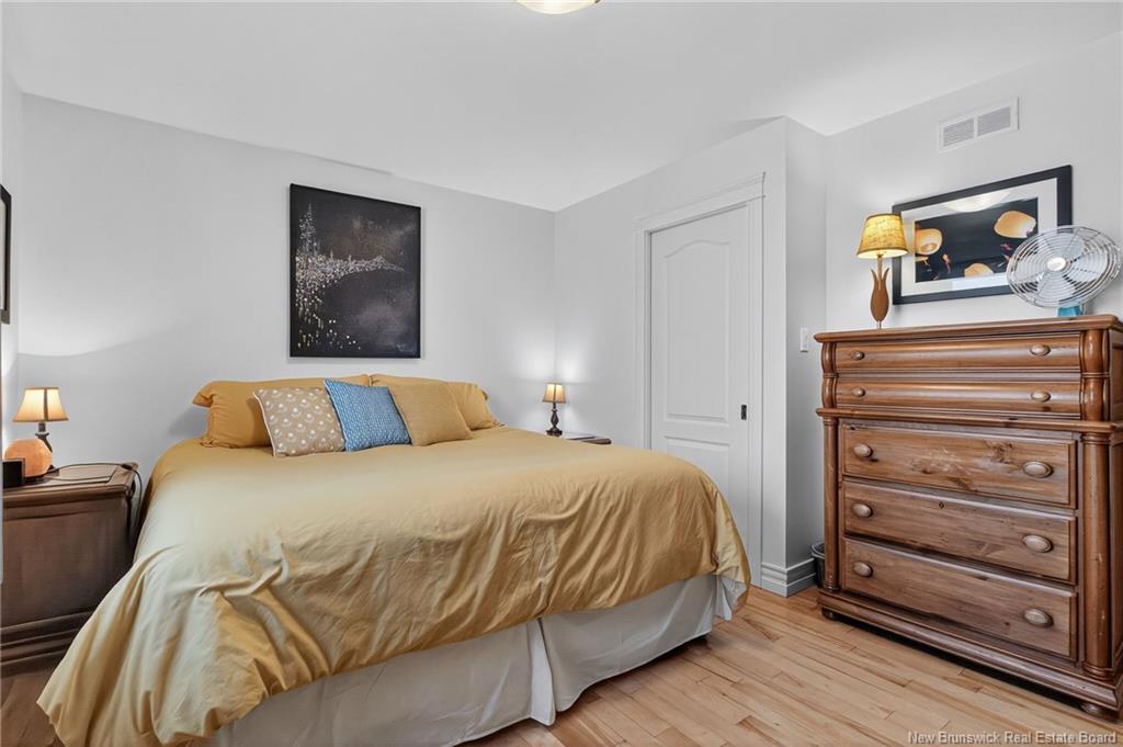 144 Oak Ridge Dr, Moncton, NB