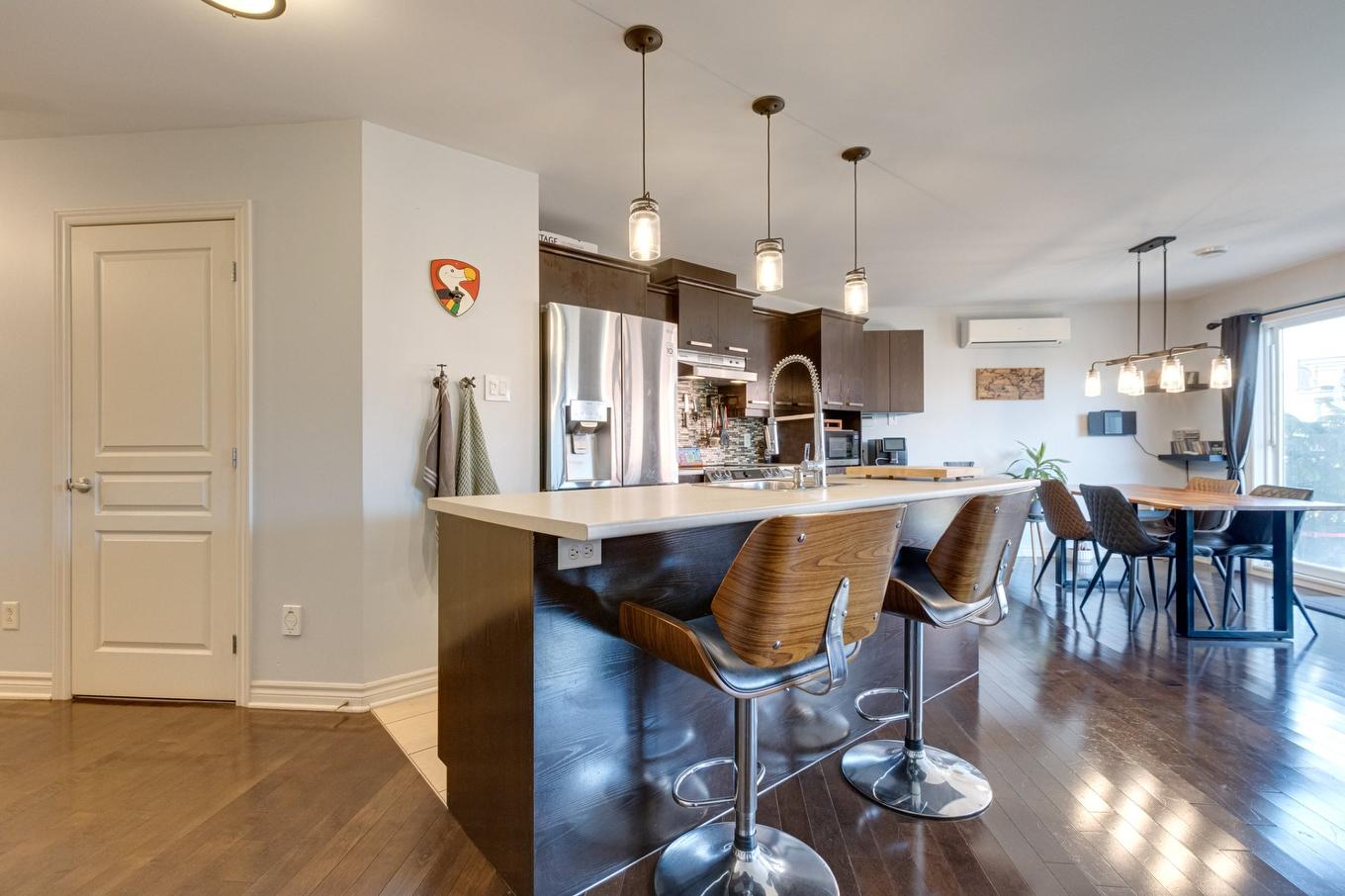 Kitchen - 3-4425 Ch. Des Prairies, Brossard, QC - Indoor Photo Showing Other Room