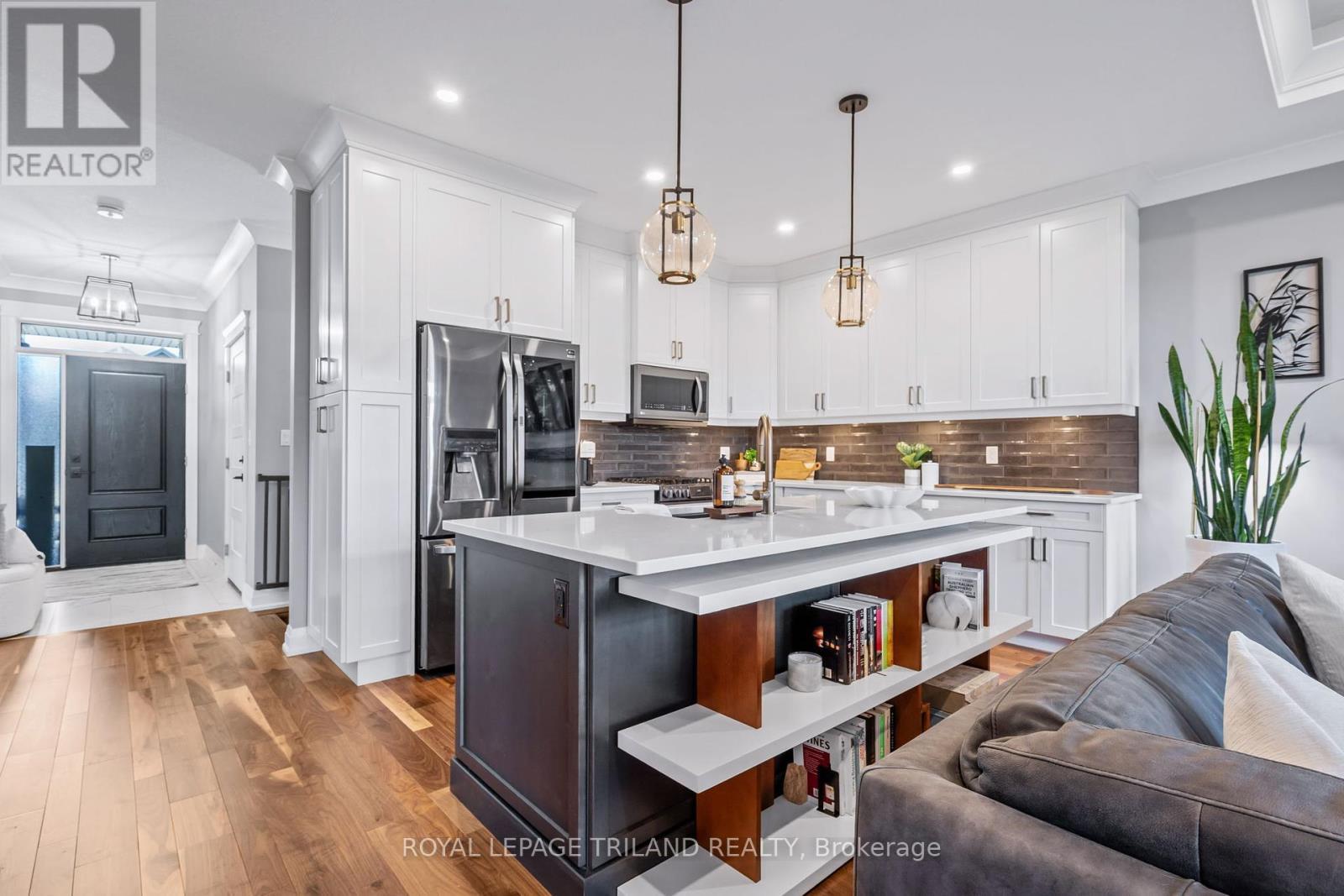 54 - 159 Collins Way, Strathroy-Caradoc (Se), ON