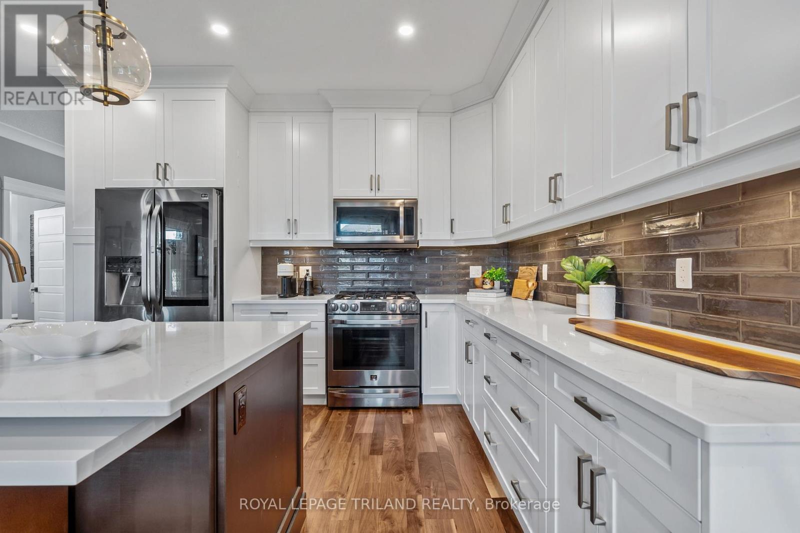 54 - 159 Collins Way, Strathroy-Caradoc (Se), ON