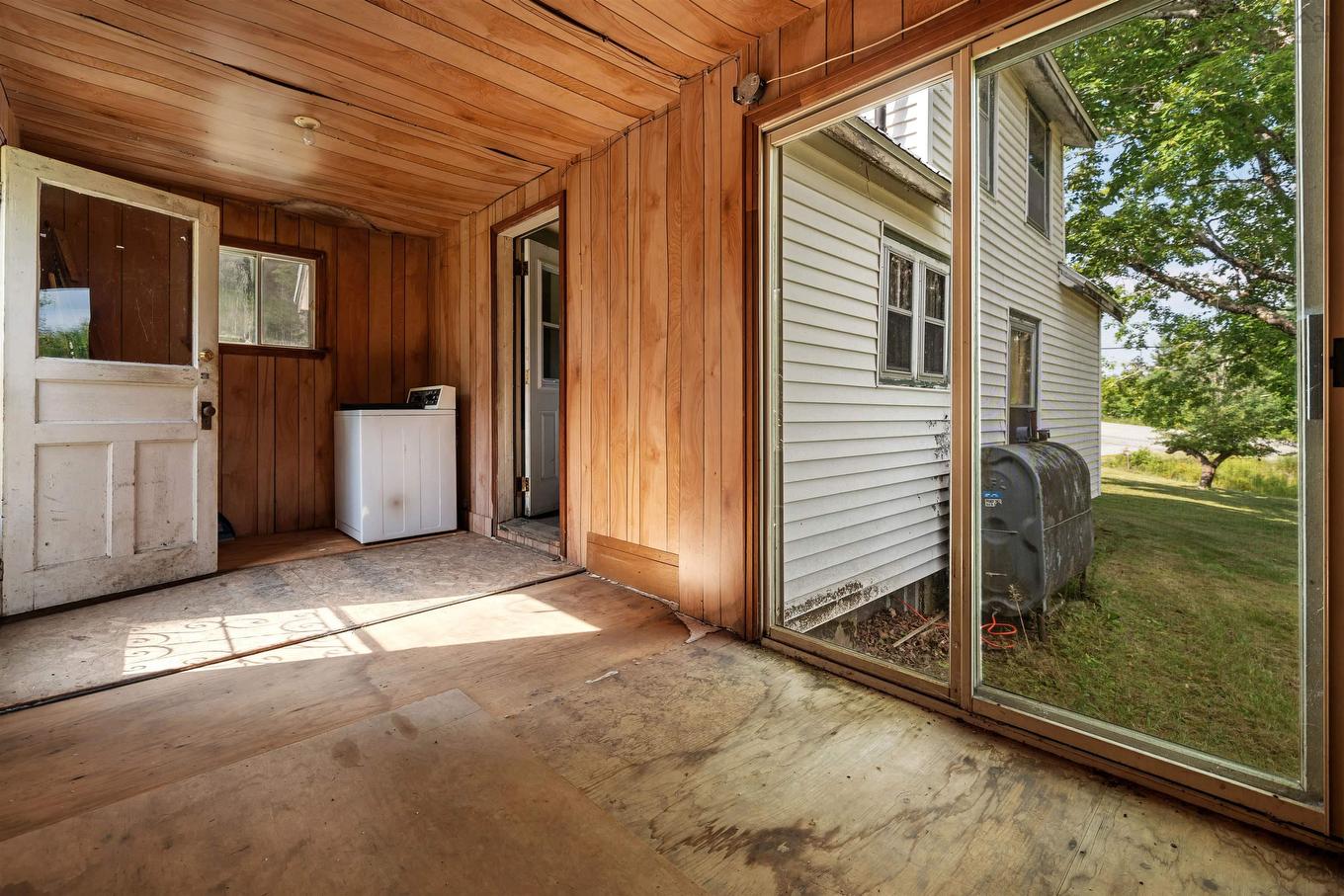 8860 Moose River Road, Lindsay Lake, NS