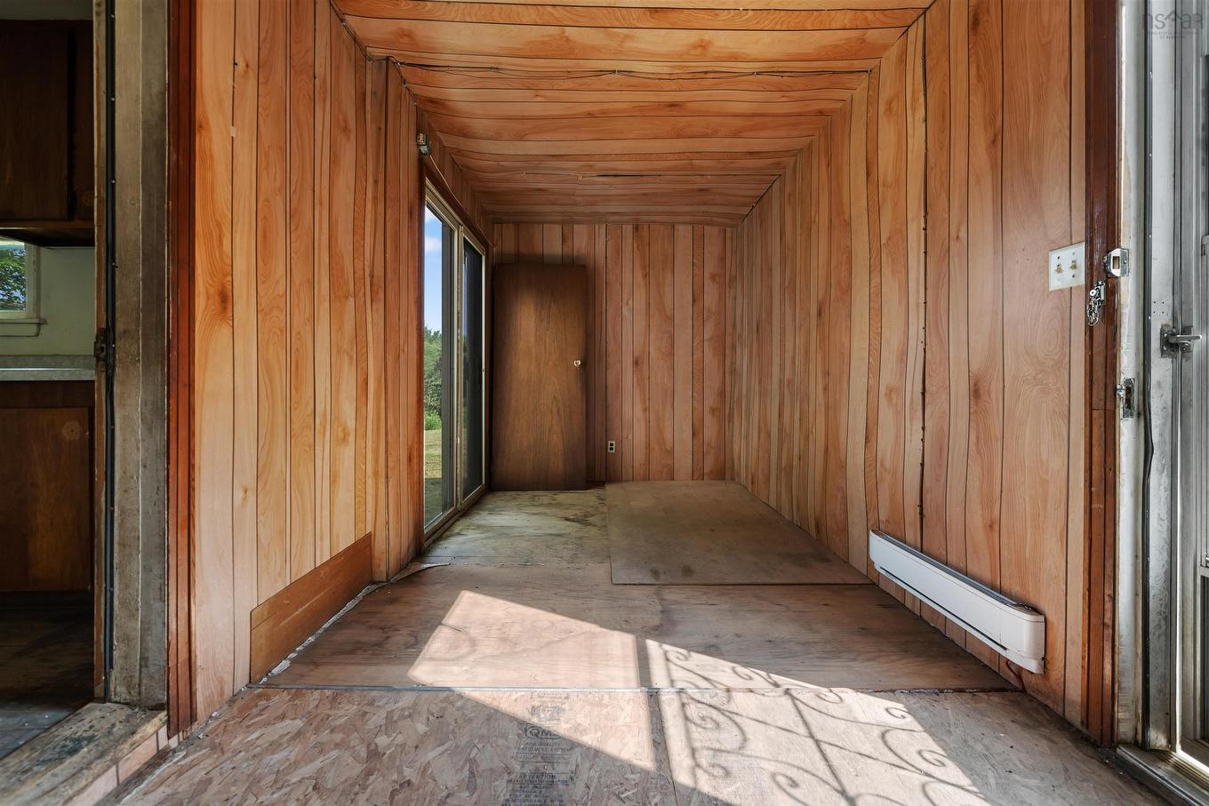 8860 Moose River Road, Lindsay Lake, NS