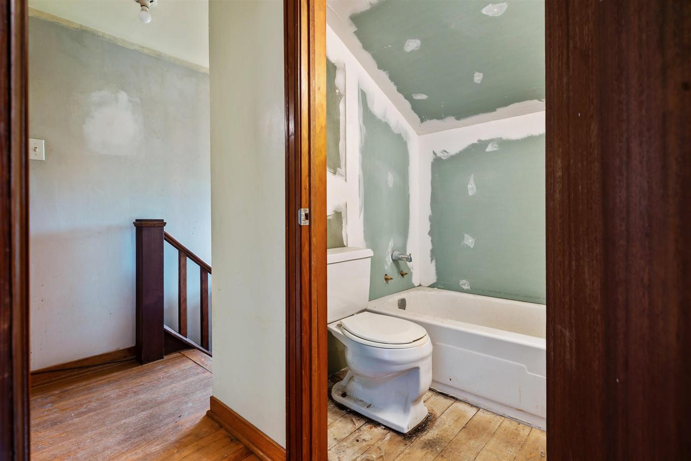 8860 Moose River Road, Lindsay Lake, NS