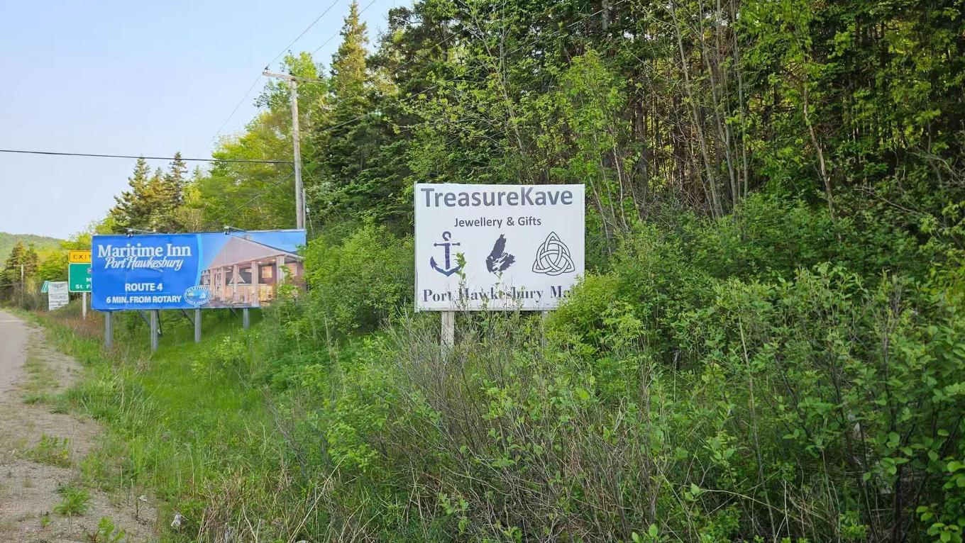 47 Paint Street, Cape Breton, NS