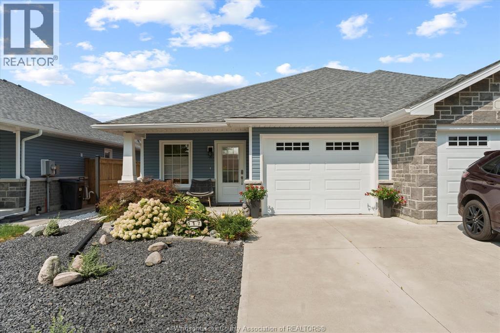 117 Arthur Street North, Harrow, ON - Outdoor With Facade