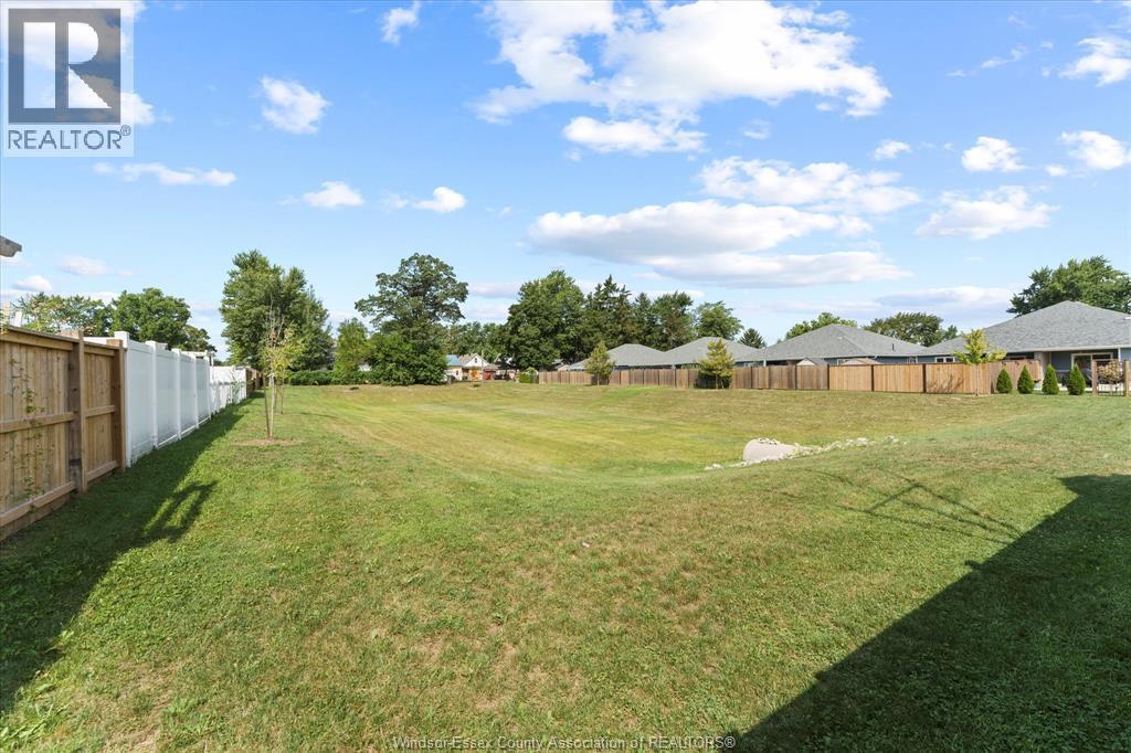 117 Arthur Street North, Harrow, ON - Outdoor